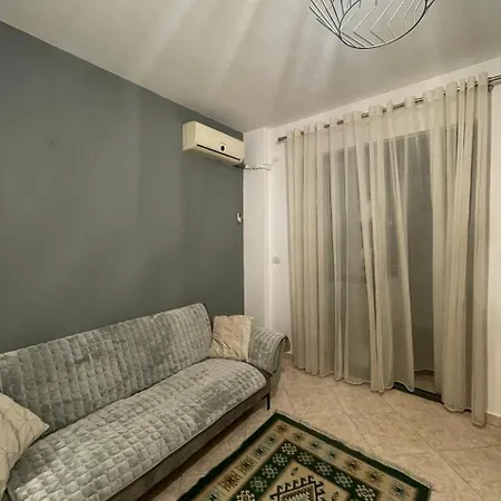 Lukas Apartmán Tirana